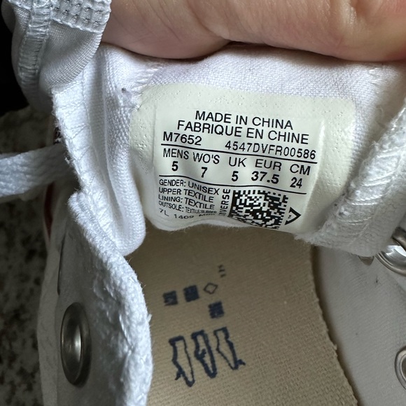 White Converse - Picture 11 of 11